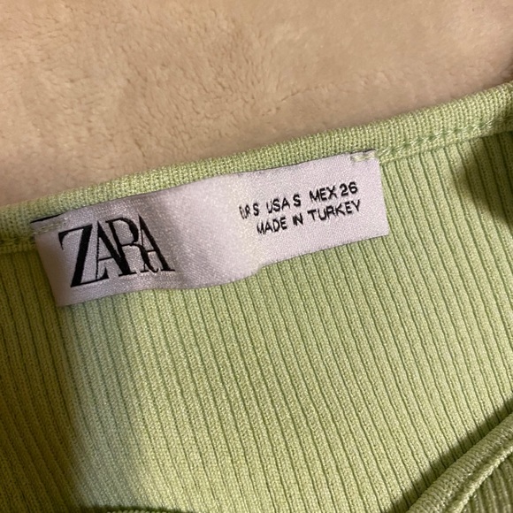 Pastel Green Cropped Tank Top - Picture 3 of 3